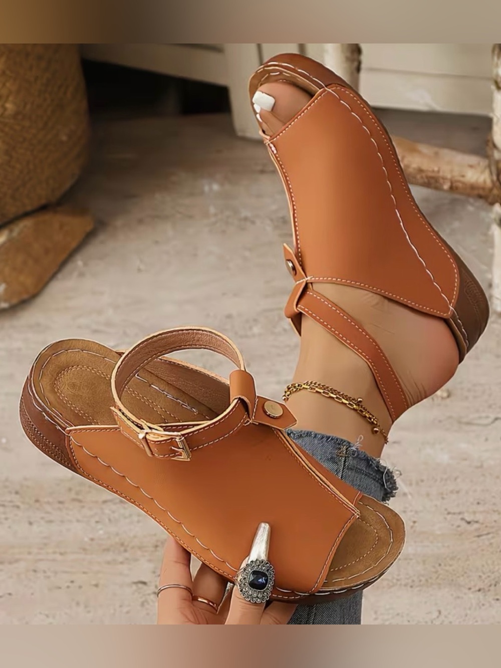 Women’s Tan Faux Leather Slingback Sandals Sz 7.5 (39) - Picture 2 of 5